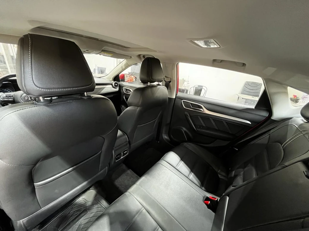 imagen 0 de vehiculo con id 2122